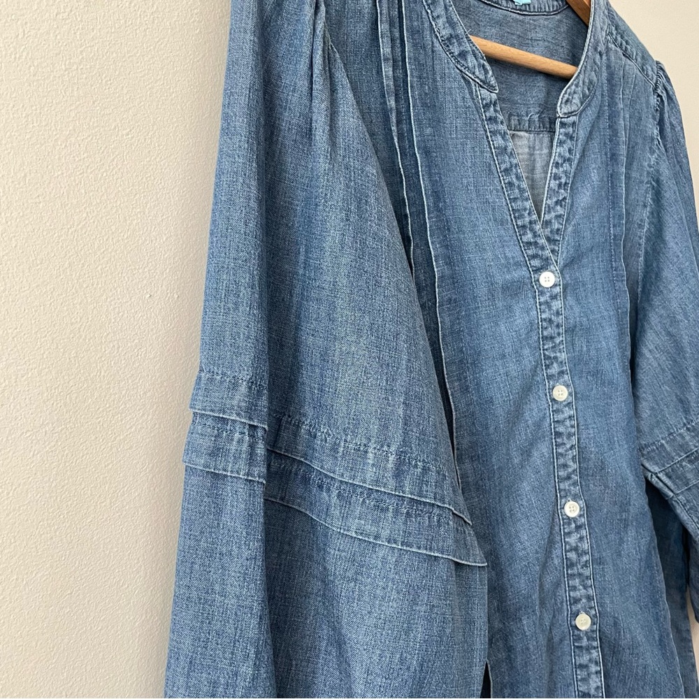 J. McLaughlin Laramie Chambray Linen Blend Blouse - Picture 4 of 13